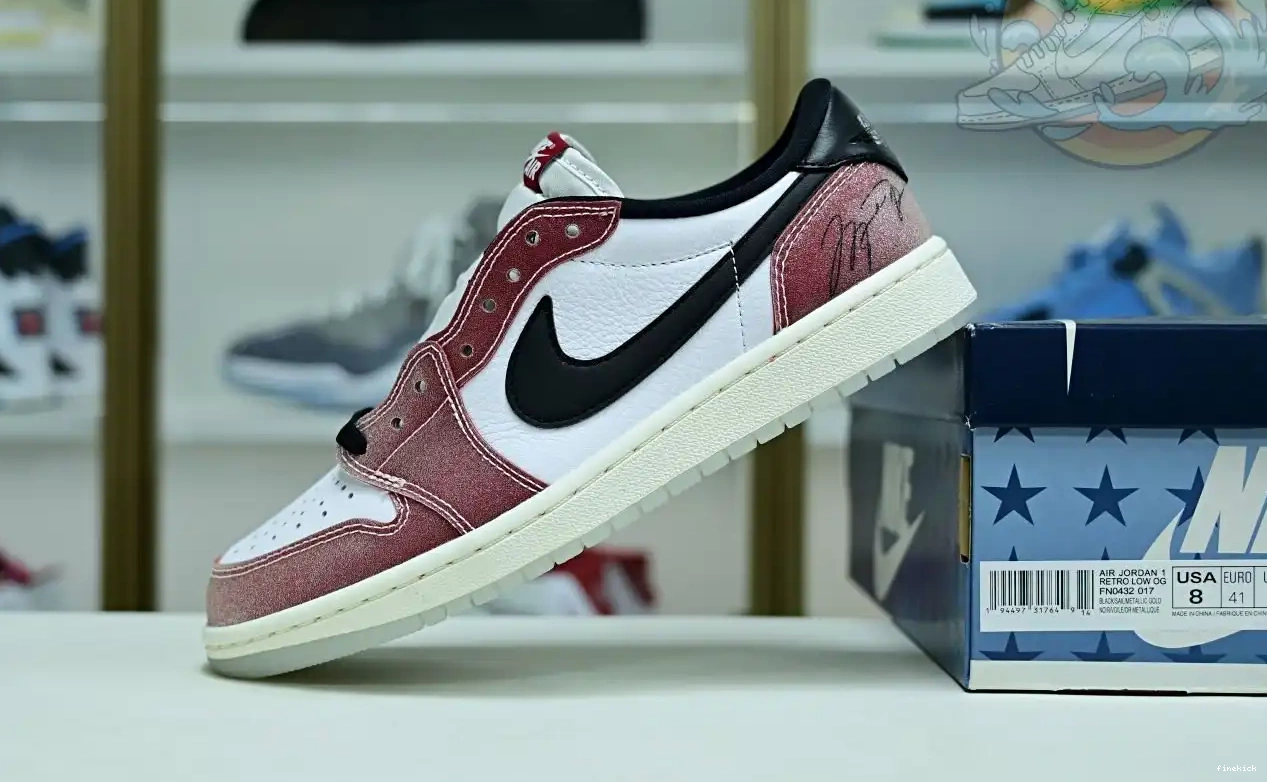 Trophy Air x Jordan1 Jordan OG Room Low 0525